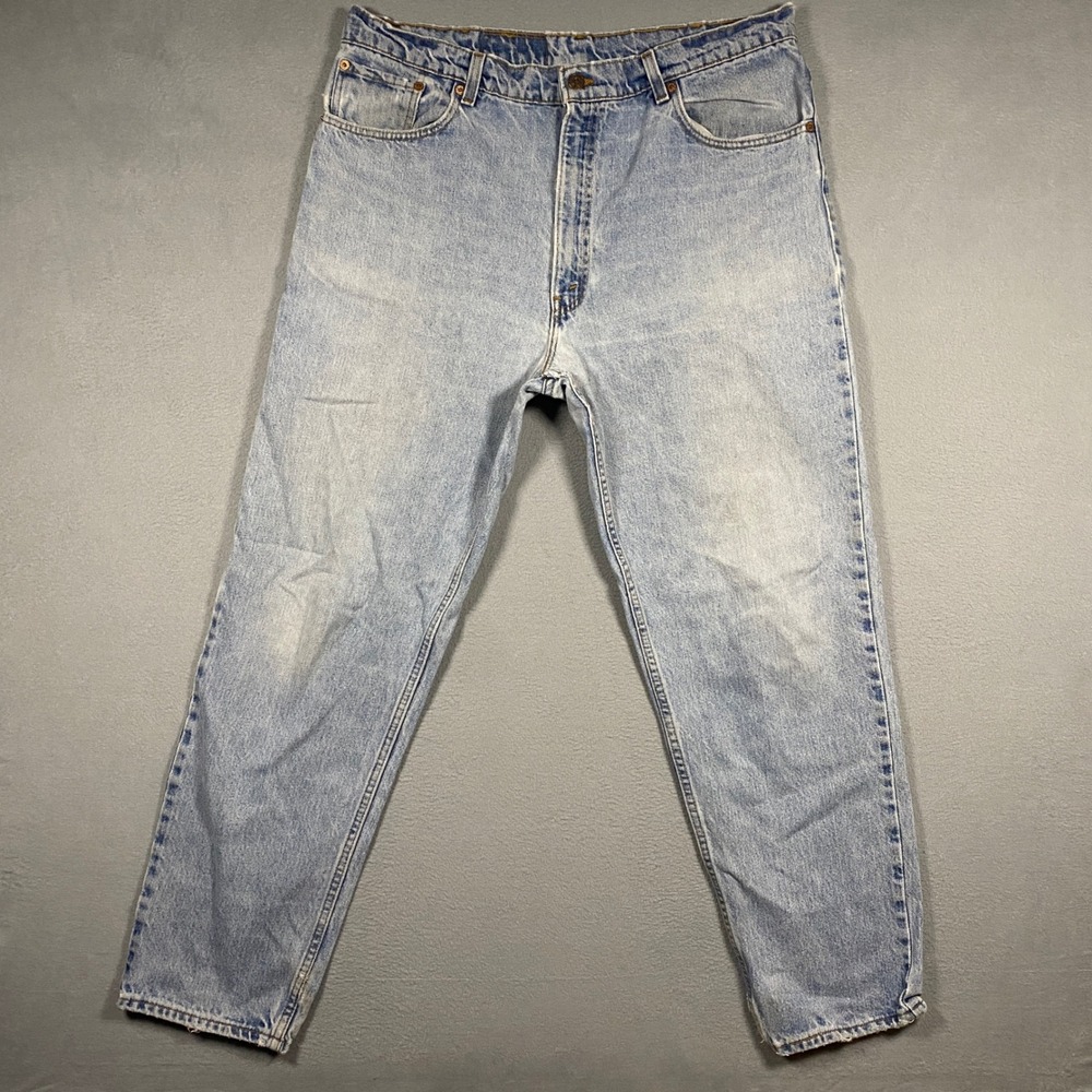 Vintage Levis 550 Jeans Mens 40x32 Light Wash Relaxed Fit Tapered Leg Denim